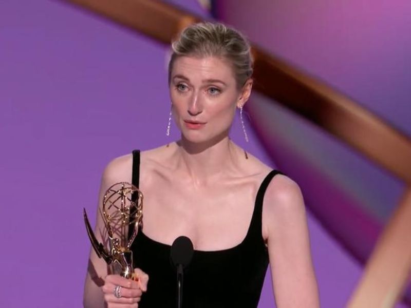 Elizabeth Debicki Wins First Emmy for Princess Diana Role in The Crown